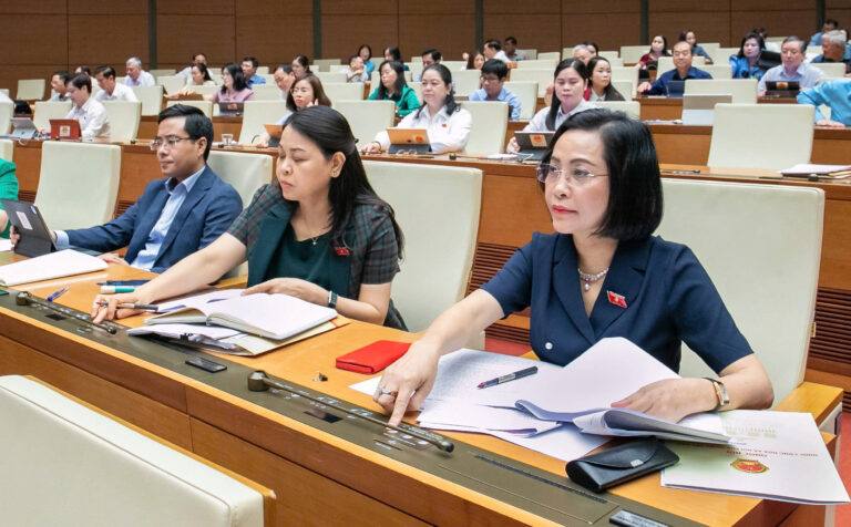 Quốc hội biểu quyết thông qua Nghị quyết về cơ chế, chính sách đặc biệt phát triển kinh tế tư nhân